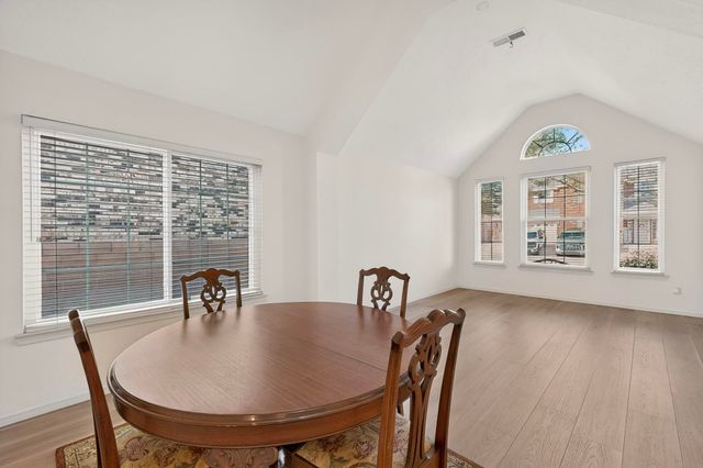 8604 TIMBERIDGE Place NW, Albuquerque, NM 87114