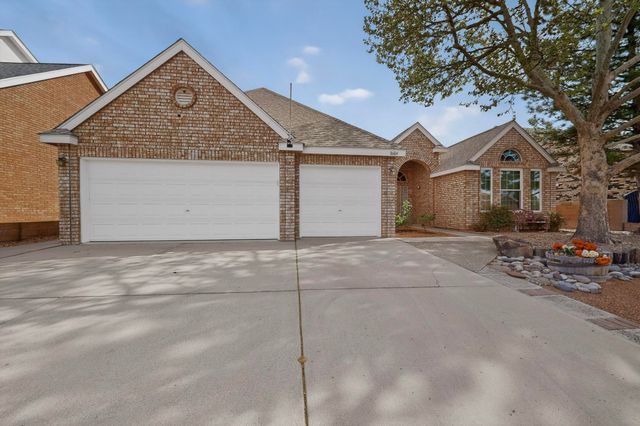 8604 TIMBERIDGE Place NW, Albuquerque, NM 87114