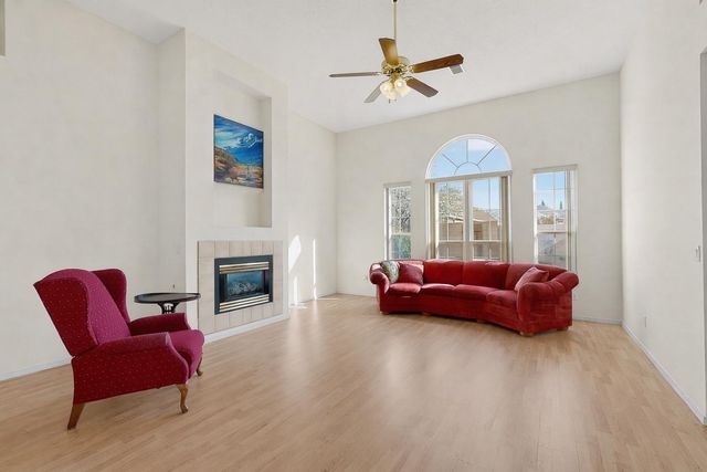 8604 TIMBERIDGE Place NW, Albuquerque, NM 87114