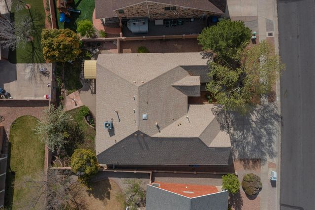 8604 TIMBERIDGE Place NW, Albuquerque, NM 87114