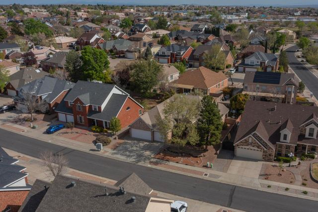 8604 TIMBERIDGE Place NW, Albuquerque, NM 87114