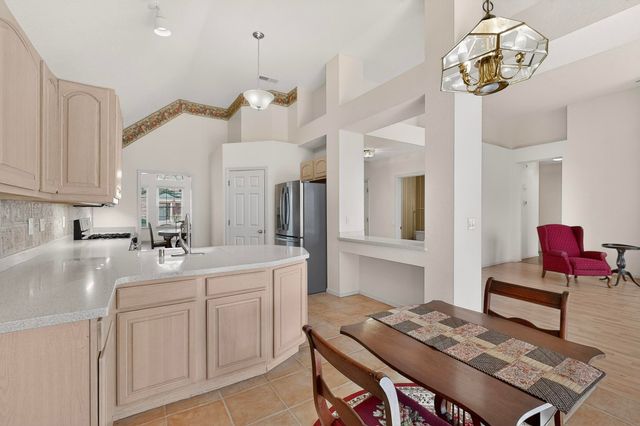 8604 TIMBERIDGE Place NW, Albuquerque, NM 87114