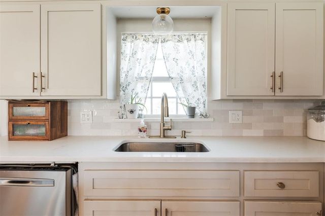 13705 NE 8th Street, Choctaw, OK 73020