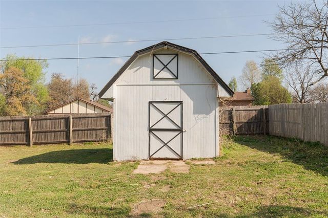 13705 NE 8th Street, Choctaw, OK 73020