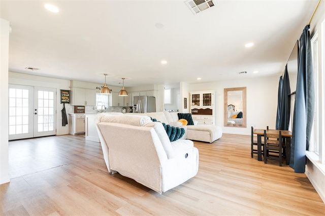 13705 NE 8th Street, Choctaw, OK 73020