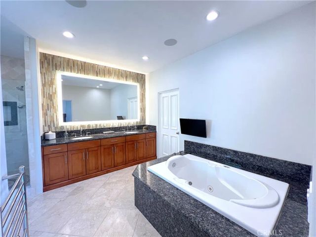 750 Bolsana Drive, Laguna Beach, CA 92651