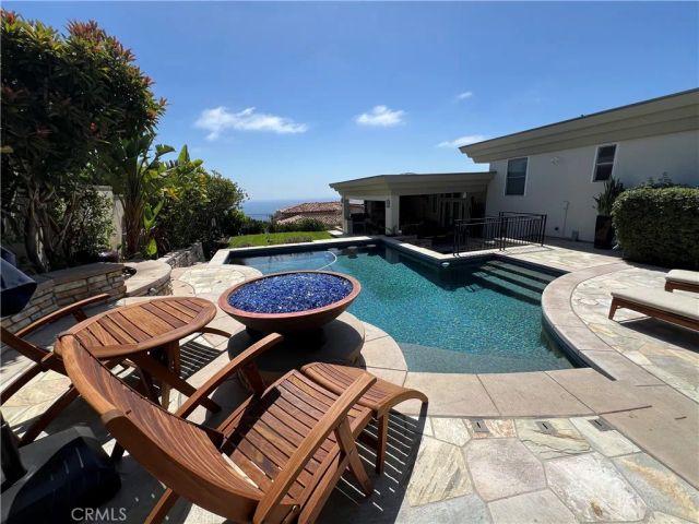 750 Bolsana Drive, Laguna Beach, CA 92651