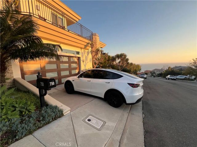 750 Bolsana Drive, Laguna Beach, CA 92651