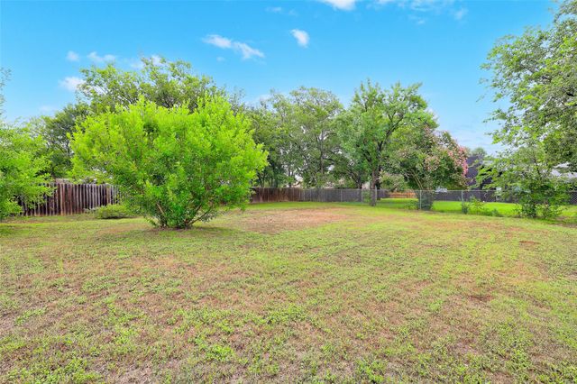 802 Ranch RD A, Georgetown, TX 78628