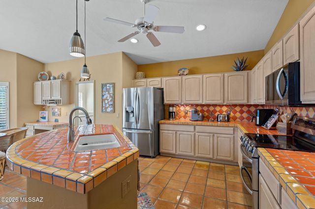 37923 S Cypress Court, Tucson, AZ 85739