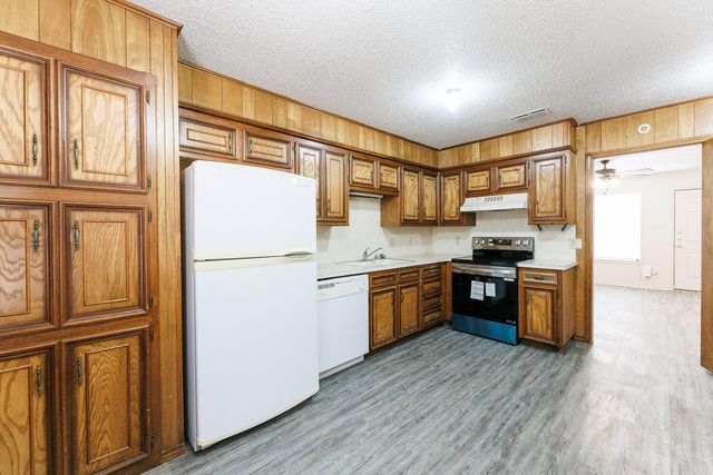 5722 Brownfield Drive, C, Lubbock, TX 79414