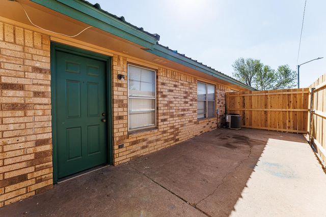 5722 Brownfield Drive, C, Lubbock, TX 79414