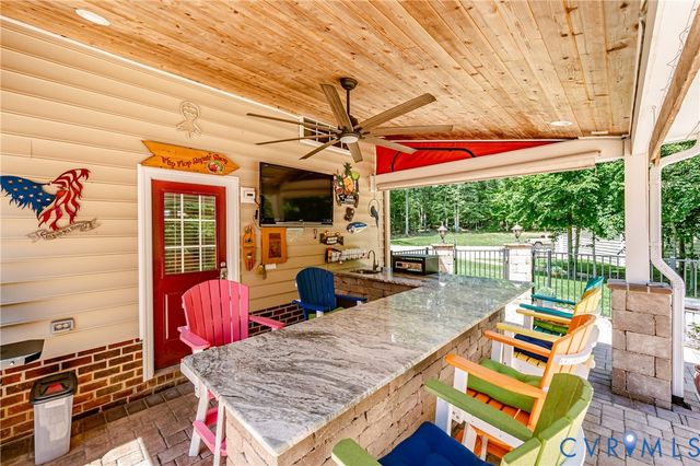 8040 N Courthouse Rd, New Kent, VA 23124