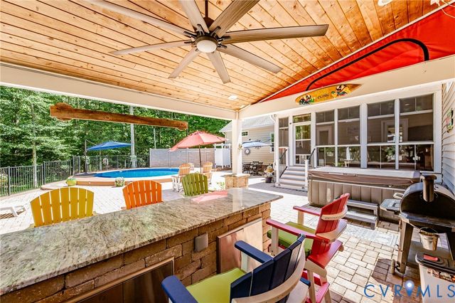 8040 N Courthouse Rd, New Kent, VA 23124