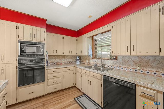 3309 Cottonwood Lane, Temple, TX 76502