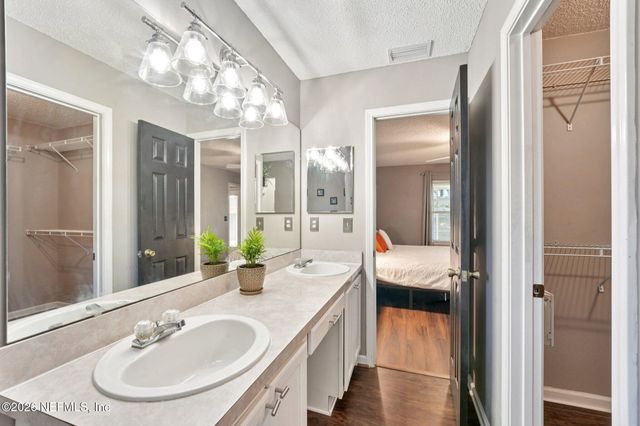 5392 BEATLE Court, Jacksonville, FL 32244