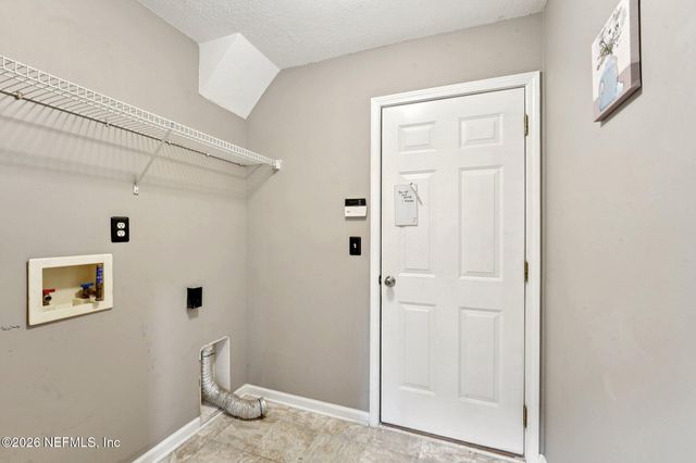 5392 BEATLE Court, Jacksonville, FL 32244