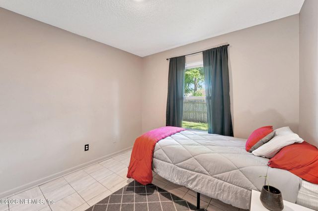 5392 BEATLE Court, Jacksonville, FL 32244