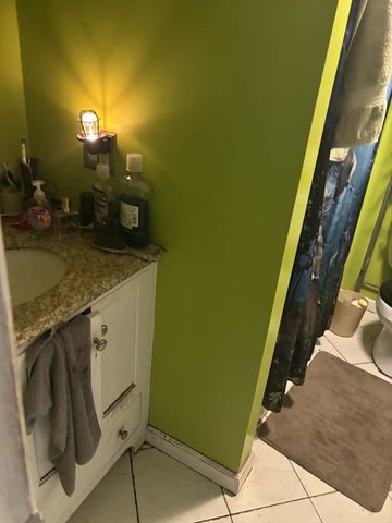 19 Beech St, Attleboro, MA 02703