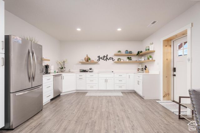 1061 W SMITHSONIAN WAY, Apple Valley, UT 84737