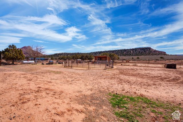 1061 W SMITHSONIAN WAY, Apple Valley, UT 84737