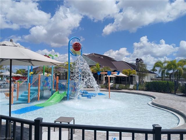 14195 Pine Lodge LN, Fort Myers, FL 33913