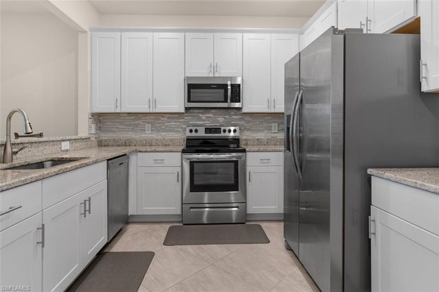 14195 Pine Lodge LN, Fort Myers, FL 33913