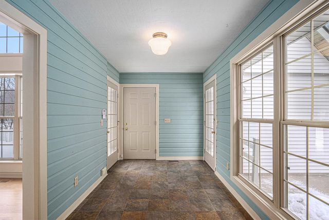 8220 Glenwynd Drive, Texas Twp, MI 49009