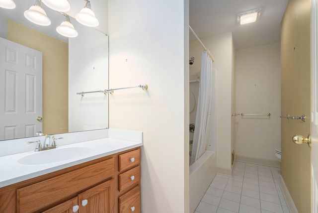 8220 Glenwynd Drive, Texas Twp, MI 49009