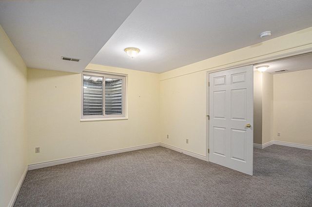 8220 Glenwynd Drive, Texas Twp, MI 49009