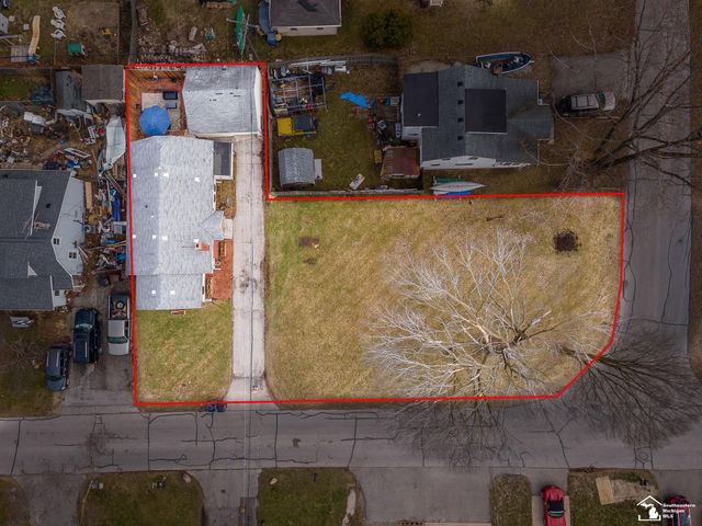 3329 Elmwood Street, Frenchtown Twp, MI 48162