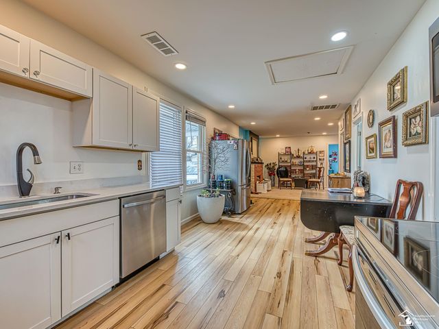 3329 Elmwood Street, Frenchtown Twp, MI 48162