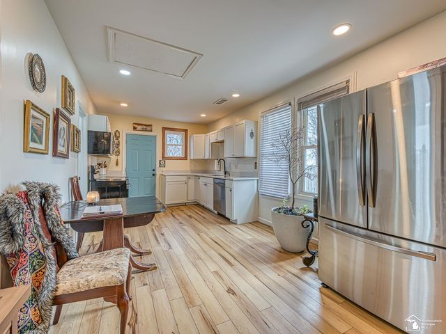 3329 Elmwood Street, Frenchtown Twp, MI 48162