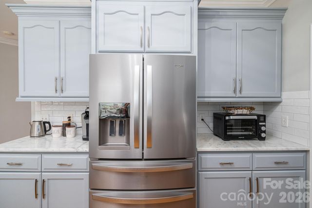 1060 Garibaldi Ridge Court, Belmont, NC 28012