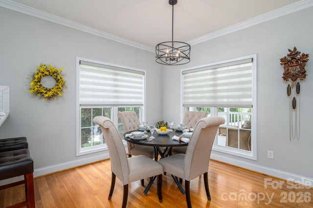 1060 Garibaldi Ridge Court, Belmont, NC 28012