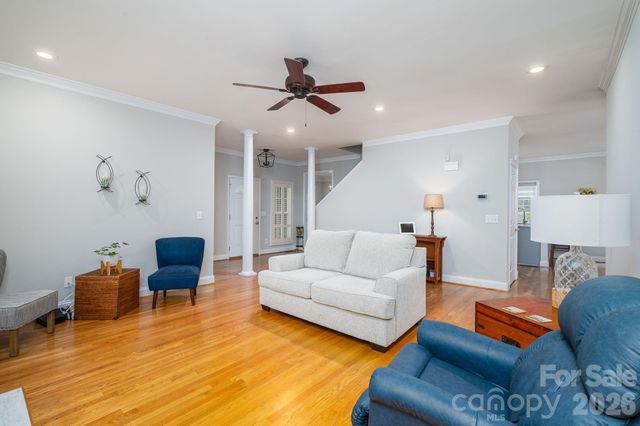 1060 Garibaldi Ridge Court, Belmont, NC 28012