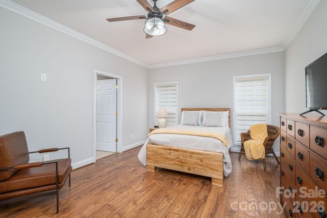 1060 Garibaldi Ridge Court, Belmont, NC 28012