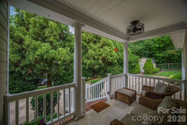 1060 Garibaldi Ridge Court, Belmont, NC 28012