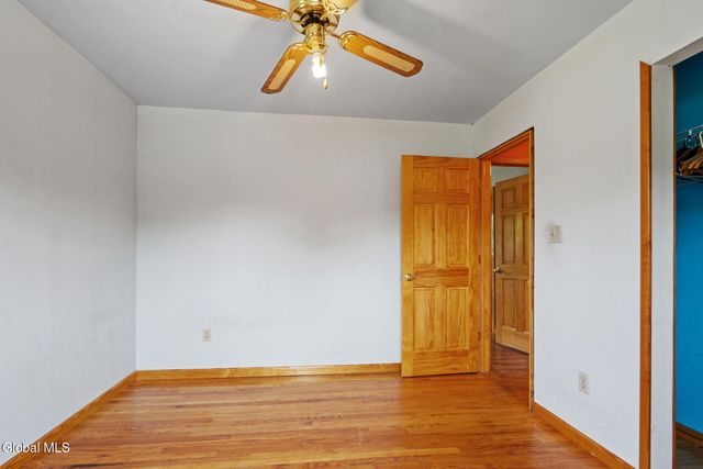 1 Snaffle Ring, Colonie, NY 12205