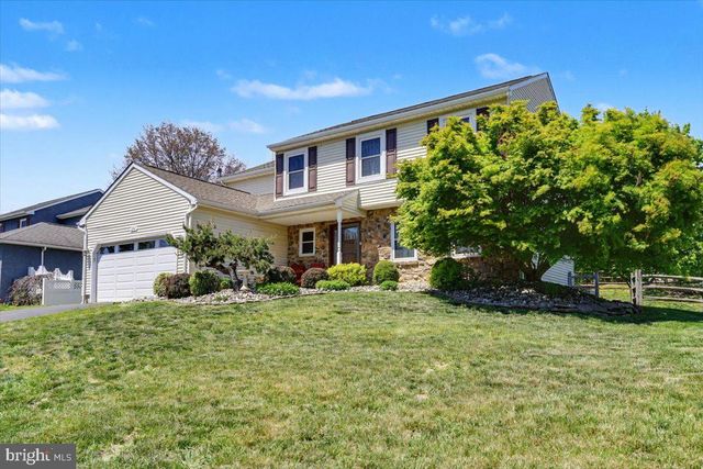 2245 DONNA LN, Pottstown, PA 19464