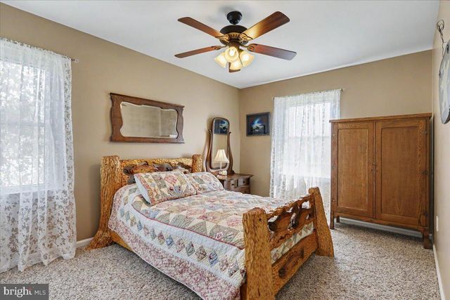 2245 DONNA LN, Pottstown, PA 19464