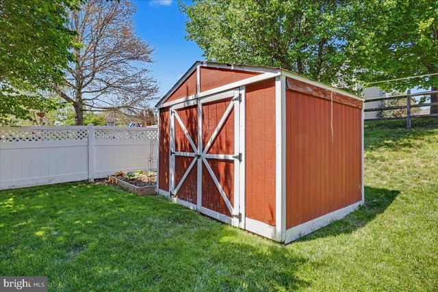 2245 DONNA LN, Pottstown, PA 19464