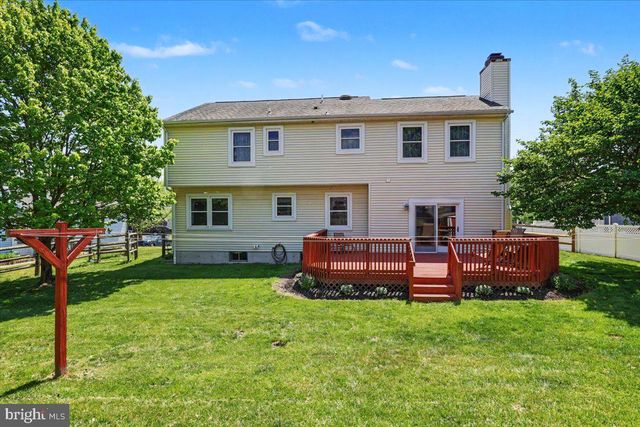 2245 DONNA LN, Pottstown, PA 19464