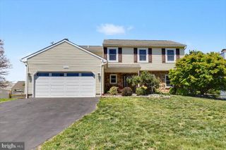 2245 DONNA LN, Pottstown, PA 19464