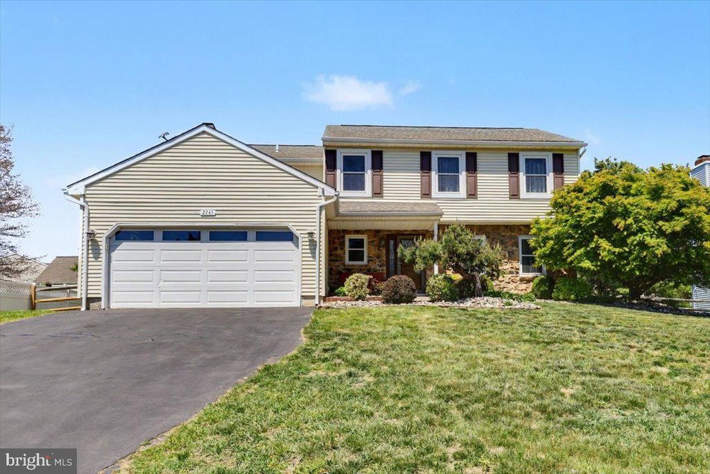 2245 DONNA LN, Pottstown, PA 19464