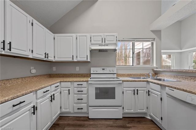 3607 Mccuiston Road 66, Greensboro, NC 27407