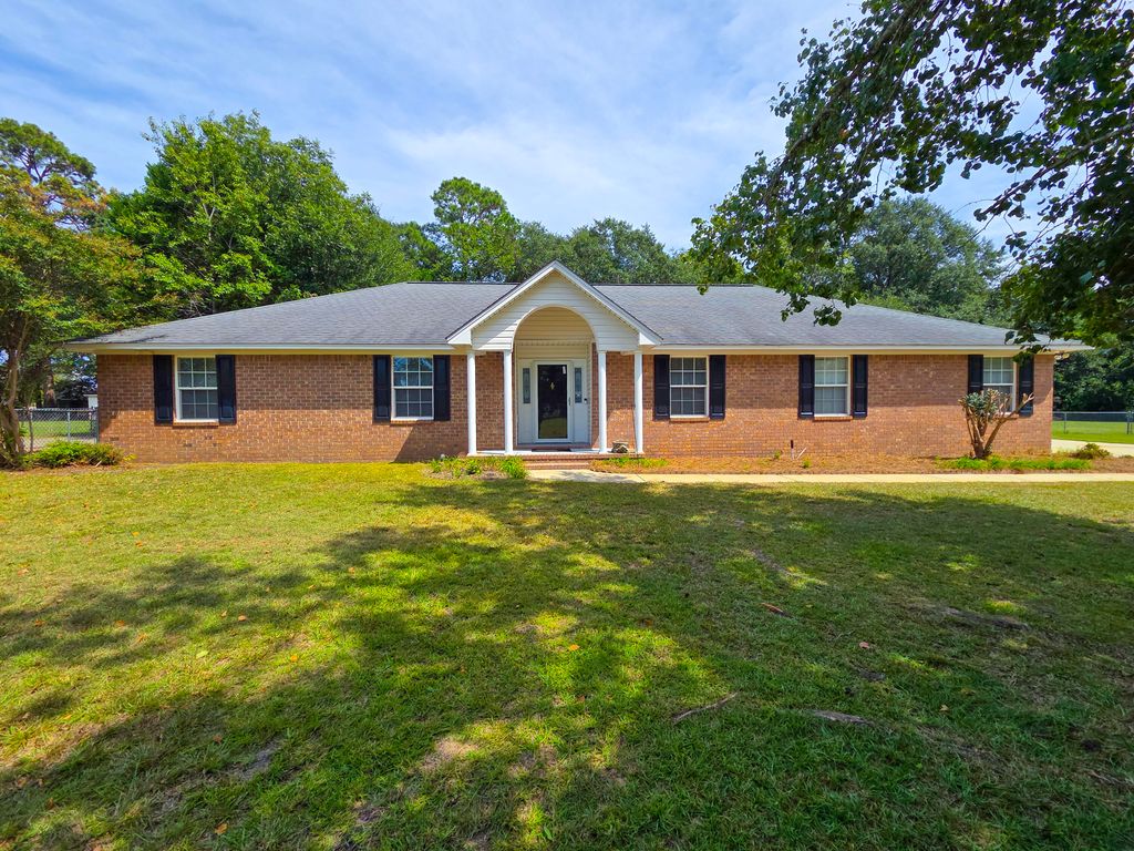 1175 Meadowcroft Drive, Sumter, SC 29154