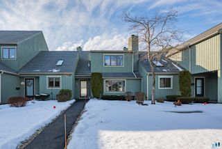 1469 Farmington Avenue 72, Bristol, CT 06010