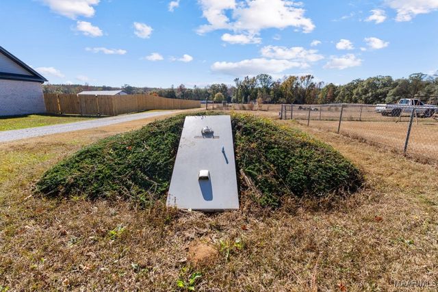 805 County Road 49 ., Marbury, AL 36051