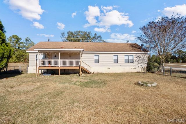 805 County Road 49 ., Marbury, AL 36051